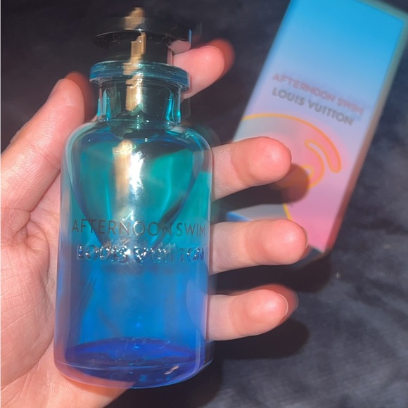 Louis Vuitton Blue Eau de Parfum - Picture 2 of 3